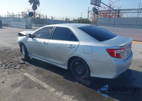 2012 Toyota Camry Se z USA, uszkodzony, nr VIN 4T1BF1FKXCU092085